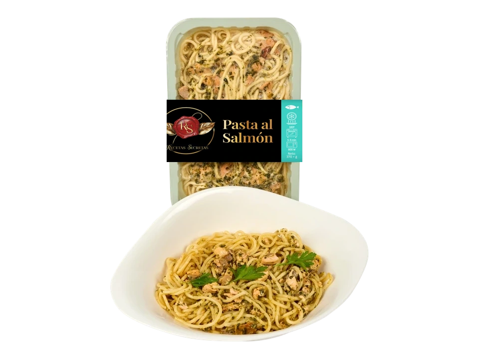Pasta with salmon